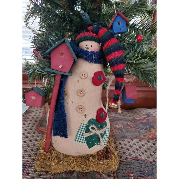 Handmade Lighted Tabletop Holiday/Christmas Tree with Wood Birdhouse Ornaments - Picture 4 of 9